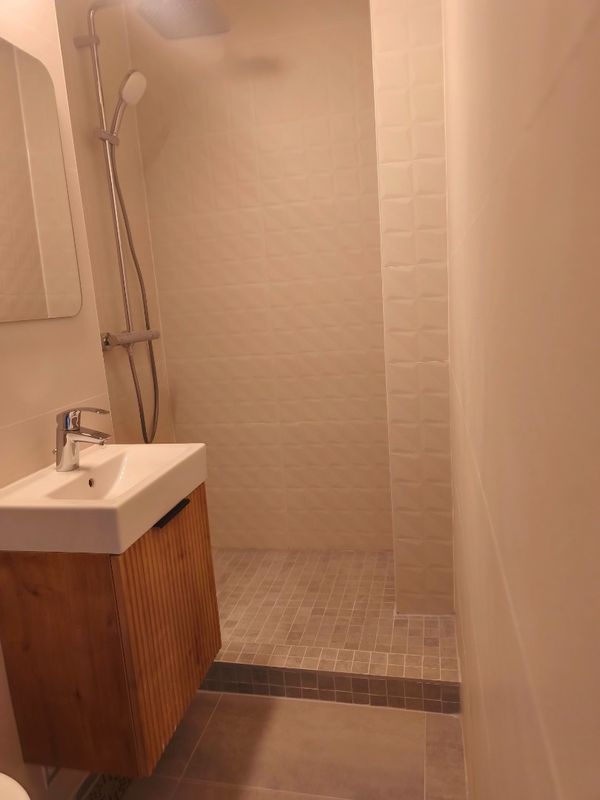 Ap. 4 camere • București, București