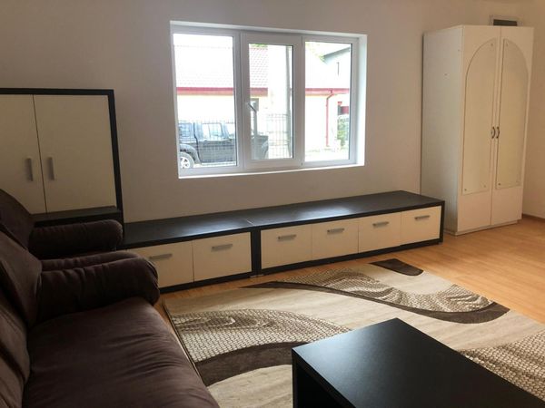 Casă/Vilă 4 camere • Tuzla