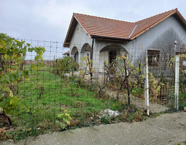 Casă/Vilă 5 camere • Ivanda