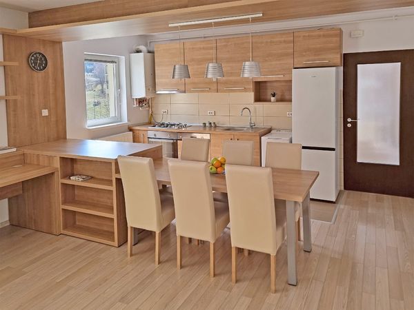 Ap. 2 camere • Florești