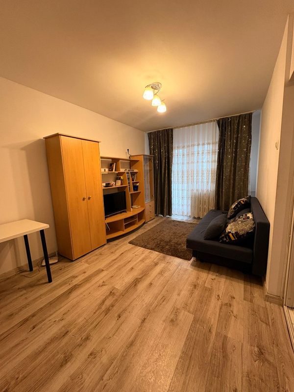 Ap. 1 cameră • Sector 6