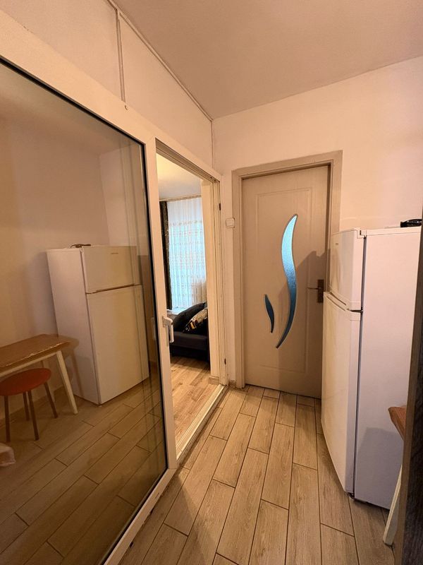 Ap. 1 cameră • Sector 6