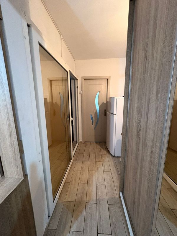 Ap. 1 cameră • Sector 6