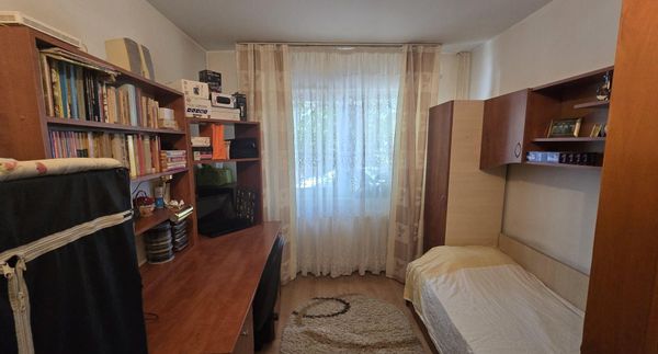 Ap. 3 camere • Oltenița