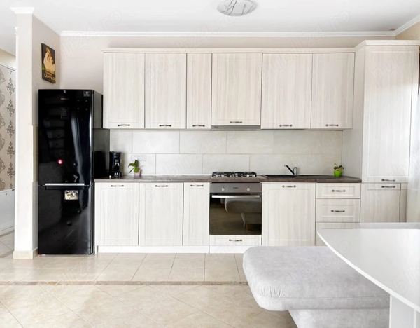 Ap. 2 camere • Dumbrăvița