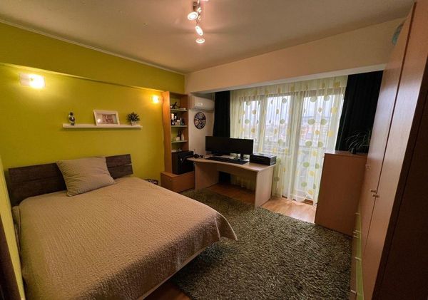 Ap. 3 camere • București